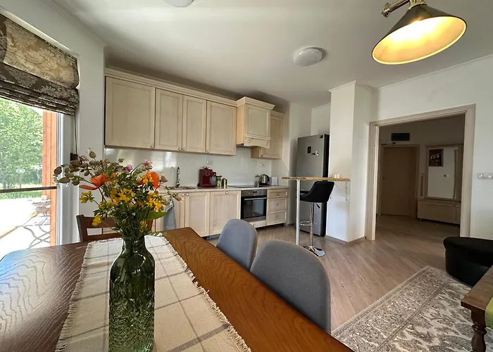 Cosy 2-bedroom Near The Road * Банско